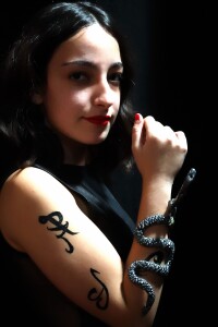 zVioleta